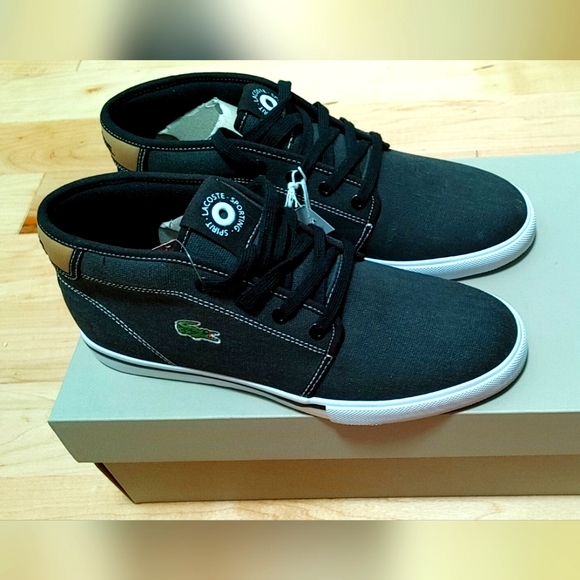 Lacoste Sneakers - Picture 2 of 6